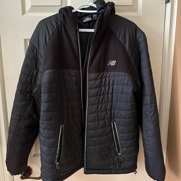 New Balance Coat - Picture 1 of 4